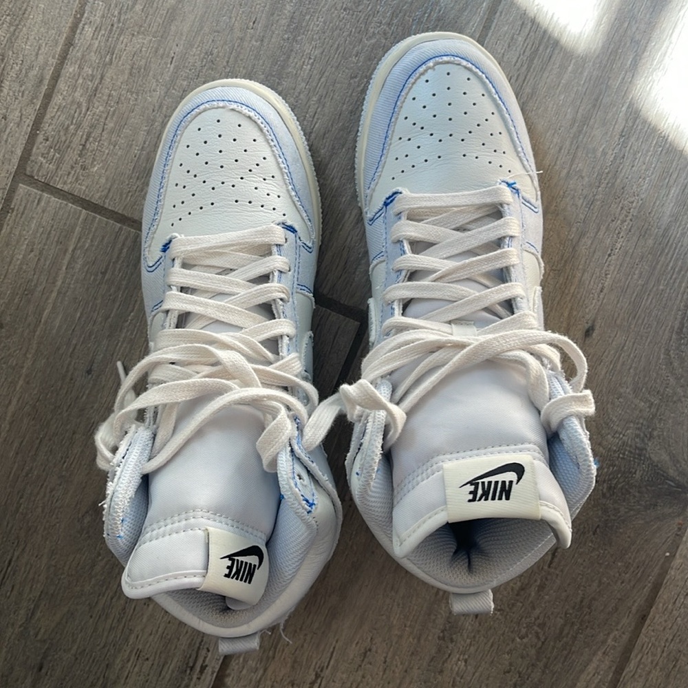 Women’s Nike dunks